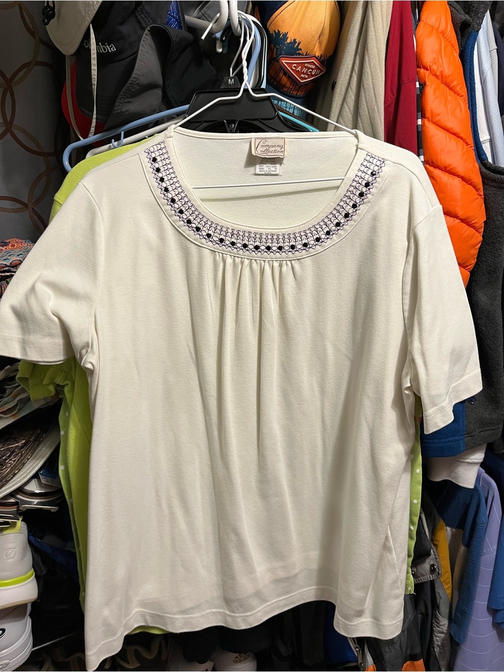 NY Collection Cream Short Sleeve Scoop Neck Tee with Embellished Yoke